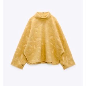 Like new Zara cape sleeve top